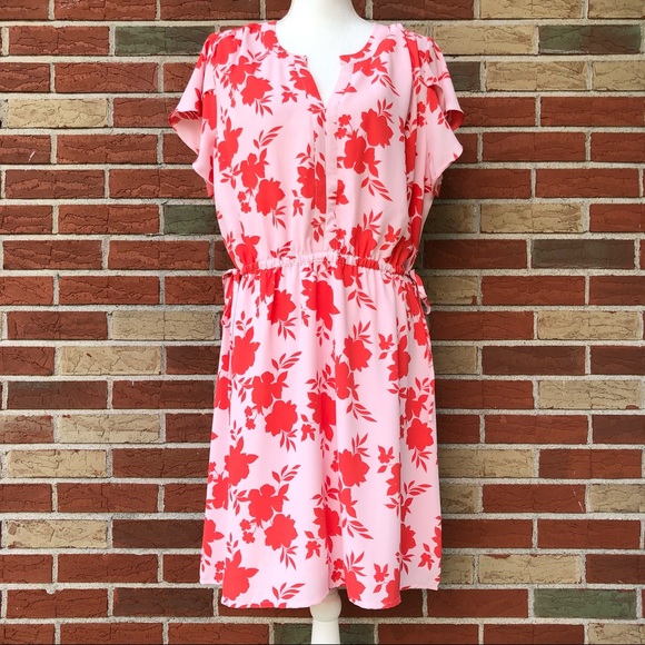 41 Hawthorn Dresses & Skirts - 🌷 NWT 41 Hawthorn Stitch Fix Floral Drawstring V-neck Split Sleeve Dress